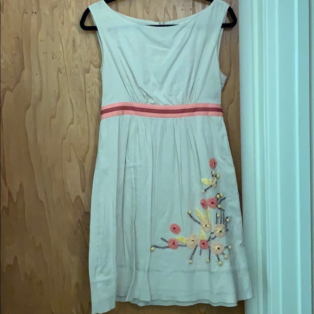 Matty m beige a-line sleeves dress